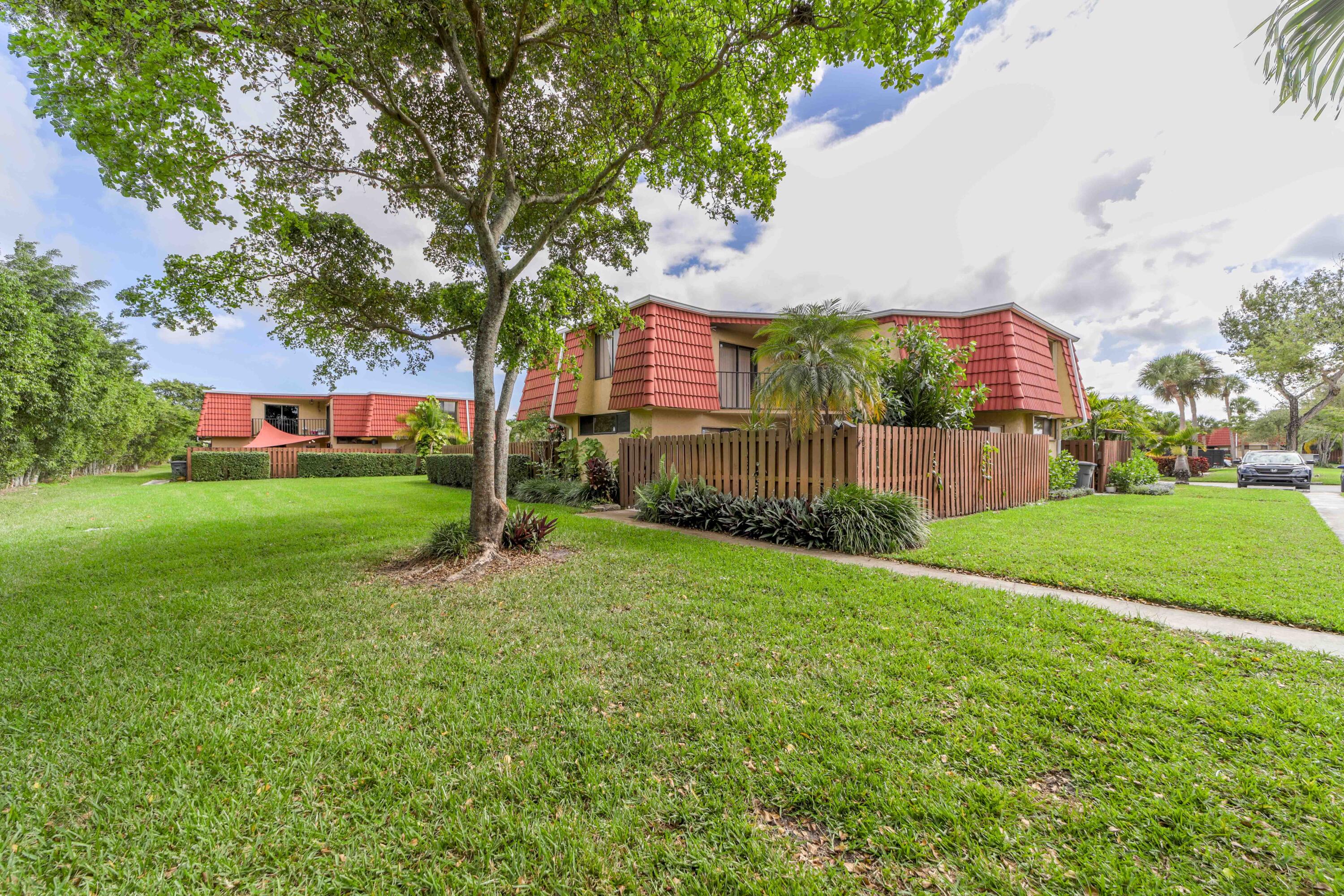 8377 Trent Court, Unit A Boca Raton, FL 33433 - Photo 8 of 33 Front