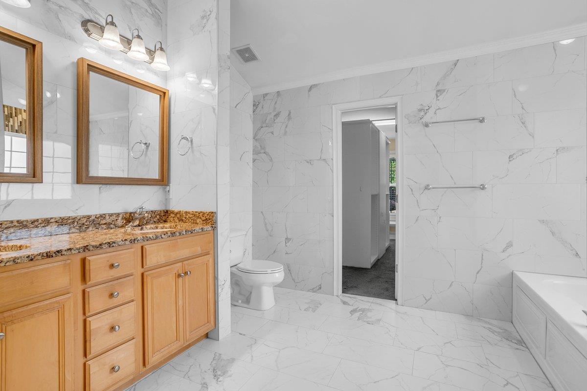 67 Devonhall Way Taylors, SC 29687 - Photo 23 of 42