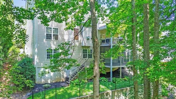 $829,900 | 67 Devonhall Way, Taylors, SC 29687