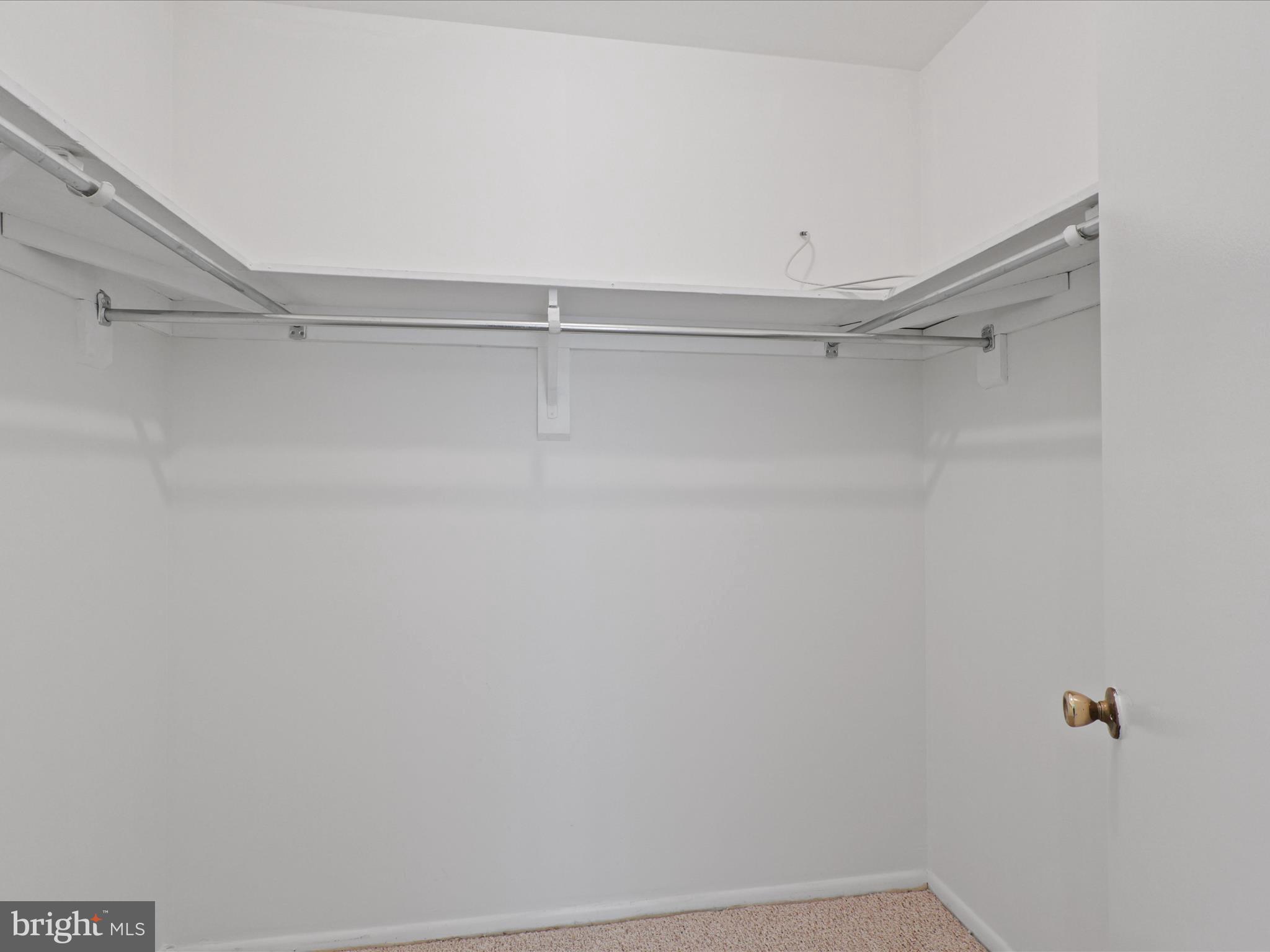 5922 Hall Street Springfield, VA 22152 - Photo 26 of 47 a view of small space