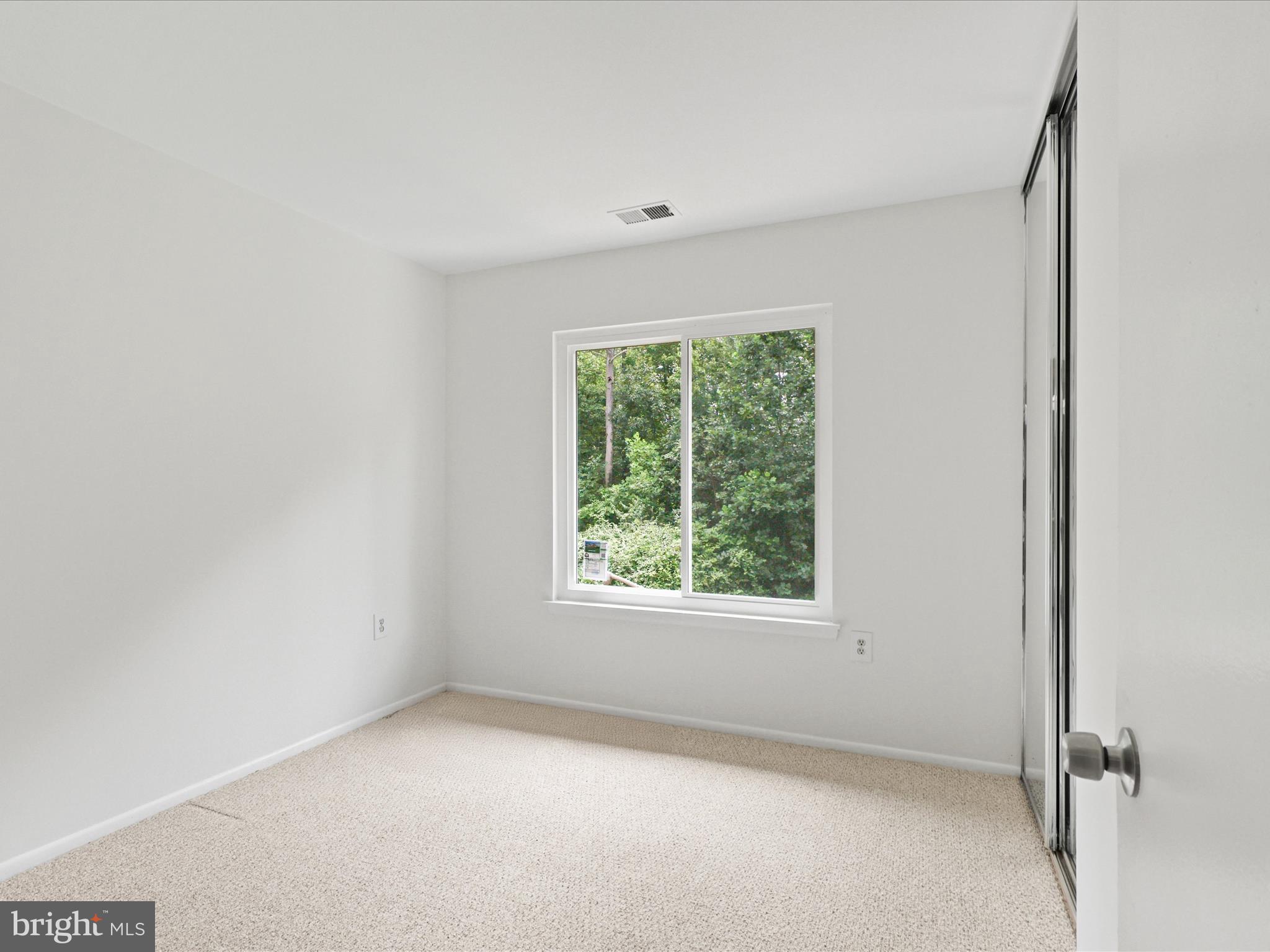 5922 Hall Street Springfield, VA 22152 - Photo 29 of 47 an empty room with a window
