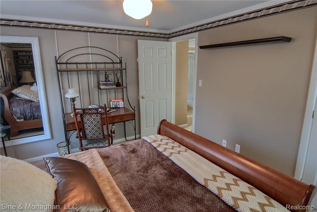 1921 Littlestone Road Grosse Pointe, MI 48236 - Photo 16 of 29 2nd_Bedroom_2nd_View.jpg