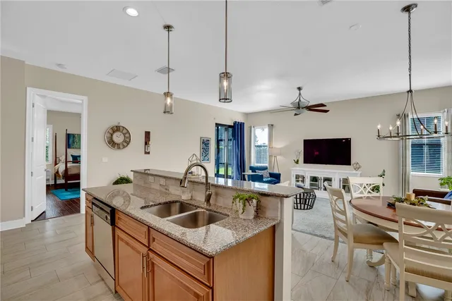 $419,000 | 4725 55th Street, Vero Beach, FL 32967