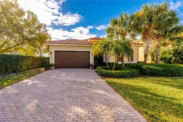 $419,000 | 4725 55th Street, Vero Beach, FL 32967