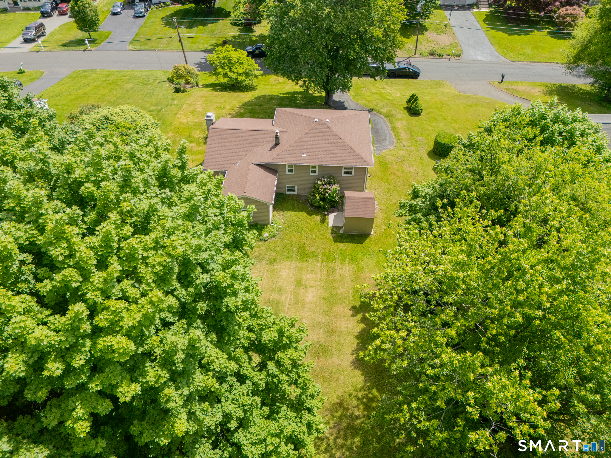 33 Kingswood Road Danbury, CT 06811 - Photo 7 of 21