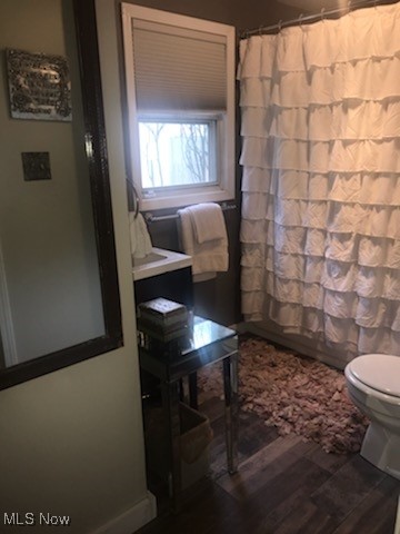 276 Merriman Road Akron, OH 44303 - Photo 10 of 24 1st floor Bathroom