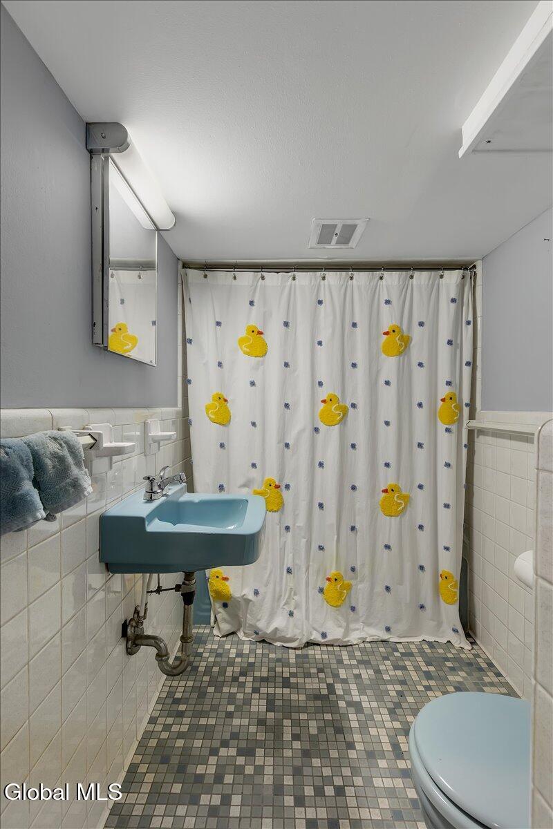 22 Maxwell Street Albany, NY 12208 - Photo 27 of 41 34-IMG_4592