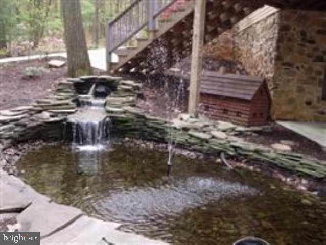 260 Laurel Run Road Dillsburg, PA 17019 - Photo 3 of 9 Gallery Image 3