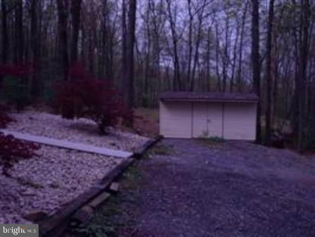 260 Laurel Run Road Dillsburg, PA 17019 - Photo 4 of 9 Gallery Image 4