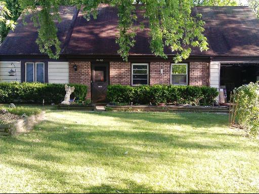 250 Seabury Road Bolingbrook, IL 60440 - Photo 2 of 9