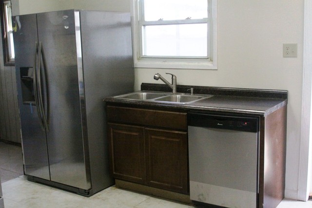 250 Seabury Road Bolingbrook, IL 60440 - Photo 5 of 9