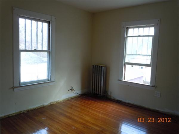 39-41 Rittenhouse Terrace Springfield, MA 01108 - Photo 11 of 17 Gallery Image 11