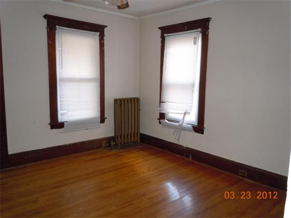 39-41 Rittenhouse Terrace Springfield, MA 01108 - Photo 15 of 17 Gallery Image 15