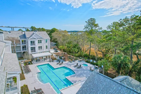 $325,000 | 130 River Landing Drive, Unit 3306, Daniel Island, SC 29492