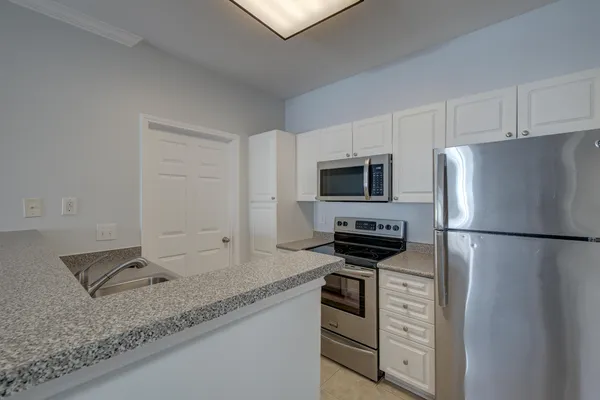 $325,000 | 130 River Landing Drive, Unit 3306, Daniel Island, SC 29492