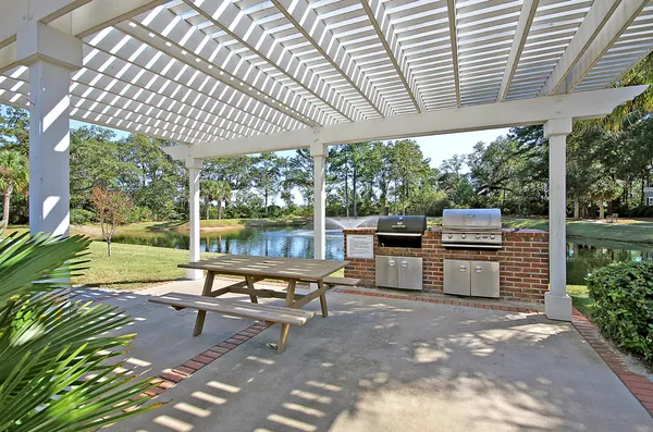 $325,000 | 130 River Landing Drive, Unit 3306, Daniel Island, SC 29492