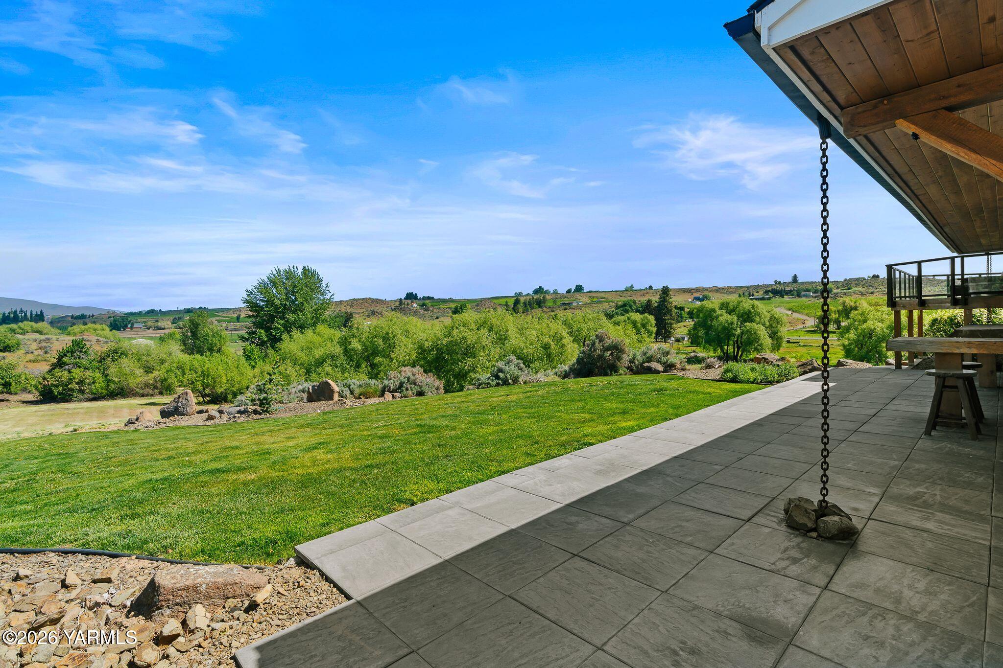 491 Elliott Road Cowiche, WA 98923 - Photo 40 of 56 Large Yard