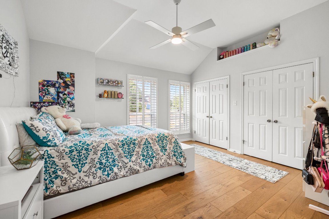 2807 Round Table Road Austin, TX 78746 - Photo 30 of 38 Upper level bedroom 3 of 4. 4th Bedroom Upstairs not in photos.