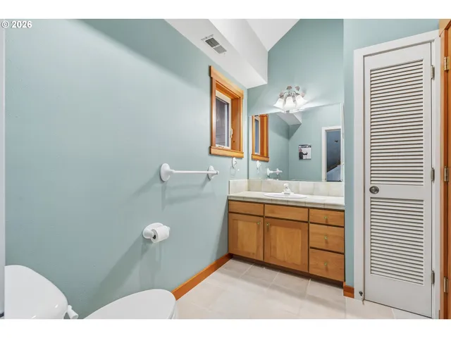 $780,000 | 6850 Oakbrook Lane, The Dalles, OR 97058