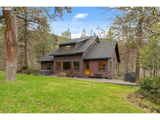 $780,000 | 6850 Oakbrook Lane, The Dalles, OR 97058