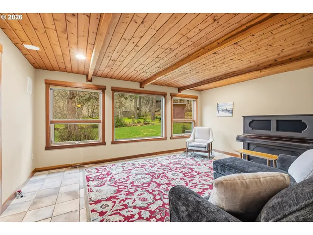 $780,000 | 6850 Oakbrook Lane, The Dalles, OR 97058