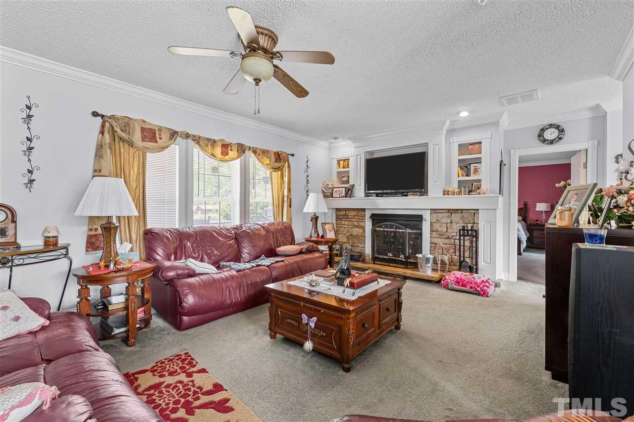 21 Prospect Lane Dunn, NC 28334 - Photo 7 of 15