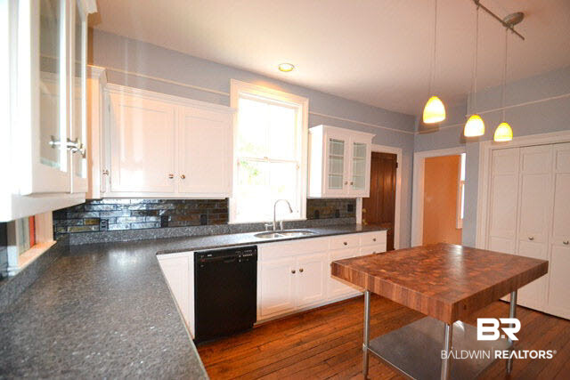 207 South Cedar Street Mobile, AL 36602 - Photo 12 of 30