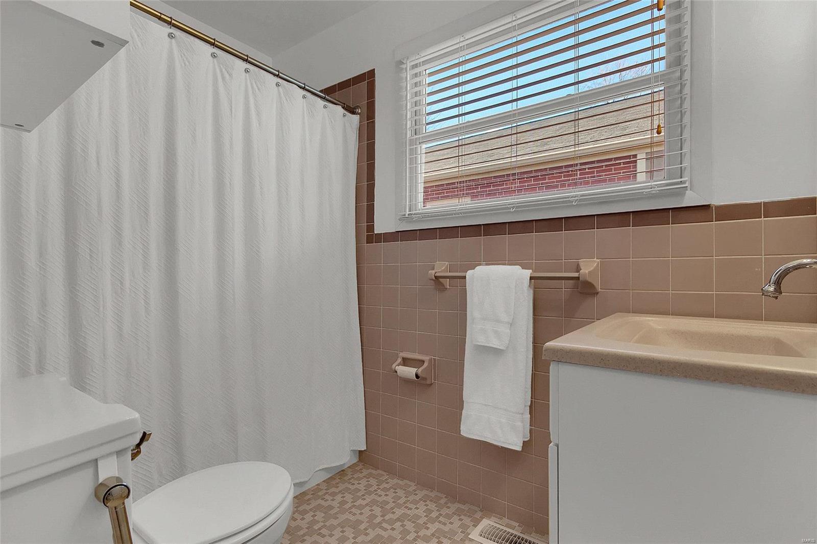 1176 Hillard Road St. Louis, MO 63122 - Photo 22 of 30 Gallery Image 22