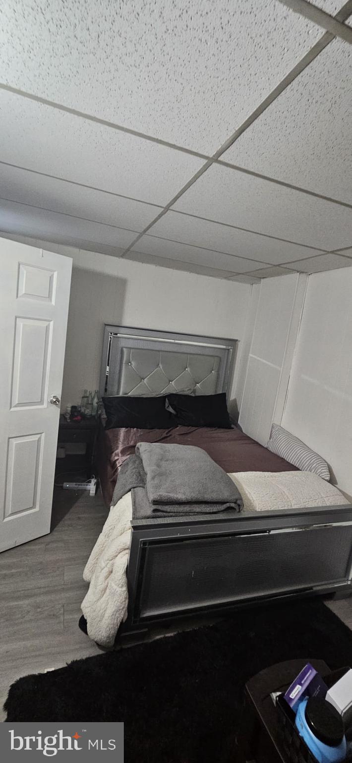 439 Buttonwood Street Reading, PA 19601 - Photo 16 of 33 a close view of stove