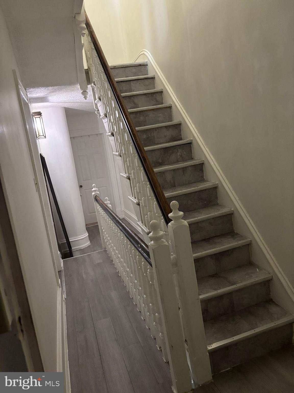 439 Buttonwood Street Reading, PA 19601 - Photo 25 of 33 a view of entryway