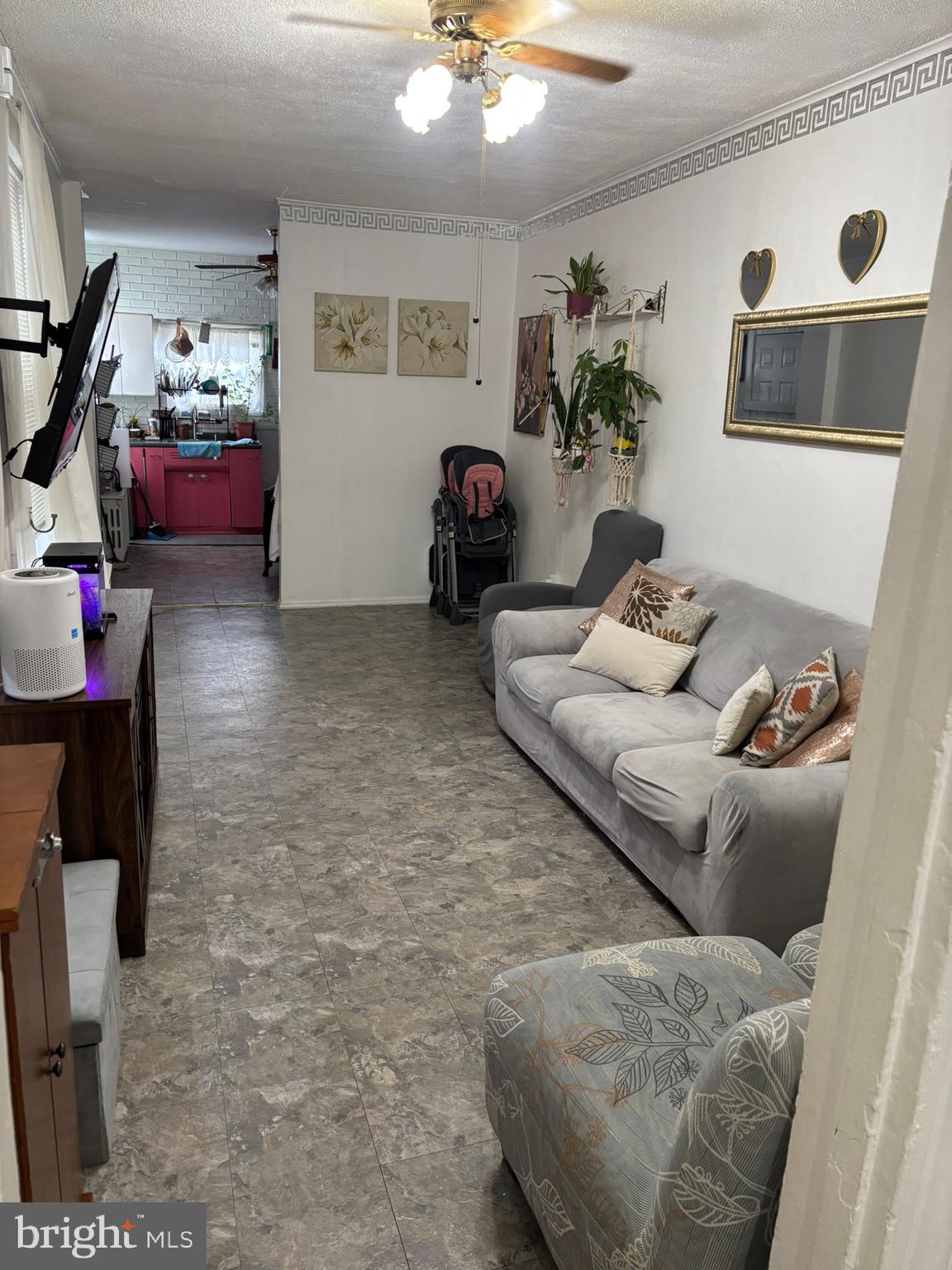 439 Buttonwood Street Reading, PA 19601 - Photo 7 of 33 a living room with furniture and a couch