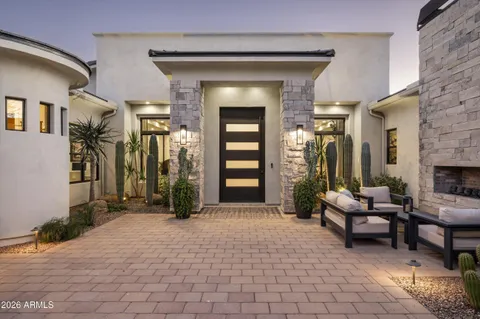 $7,495,000 | 8700 North 55th Place, Paradise Valley, AZ 85253
