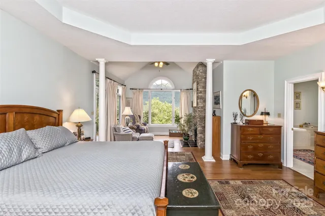 $1,040,000 | 25 Windsong Drive, Fairview, NC 28730