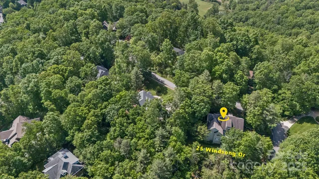 $1,040,000 | 25 Windsong Drive, Fairview, NC 28730