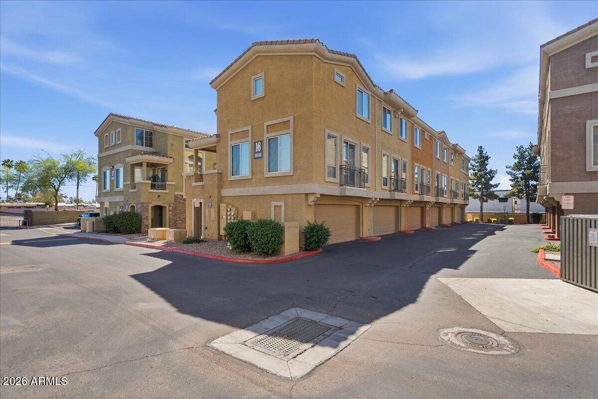 18250 North Cave Creek Road, Unit 190 Phoenix, AZ 85032 - Photo 37 of 40 35-18250 N Cave Creek Rd #190_RedHogMedi
