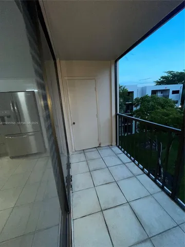 $2,700 | 8760 Southwest 133rd Avenue Road, Unit 412, Miami, FL 33183