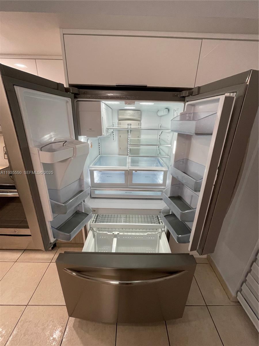 8760 Southwest 133rd Avenue Road, Unit 412 Miami, FL 33183 - Photo 10 of 14