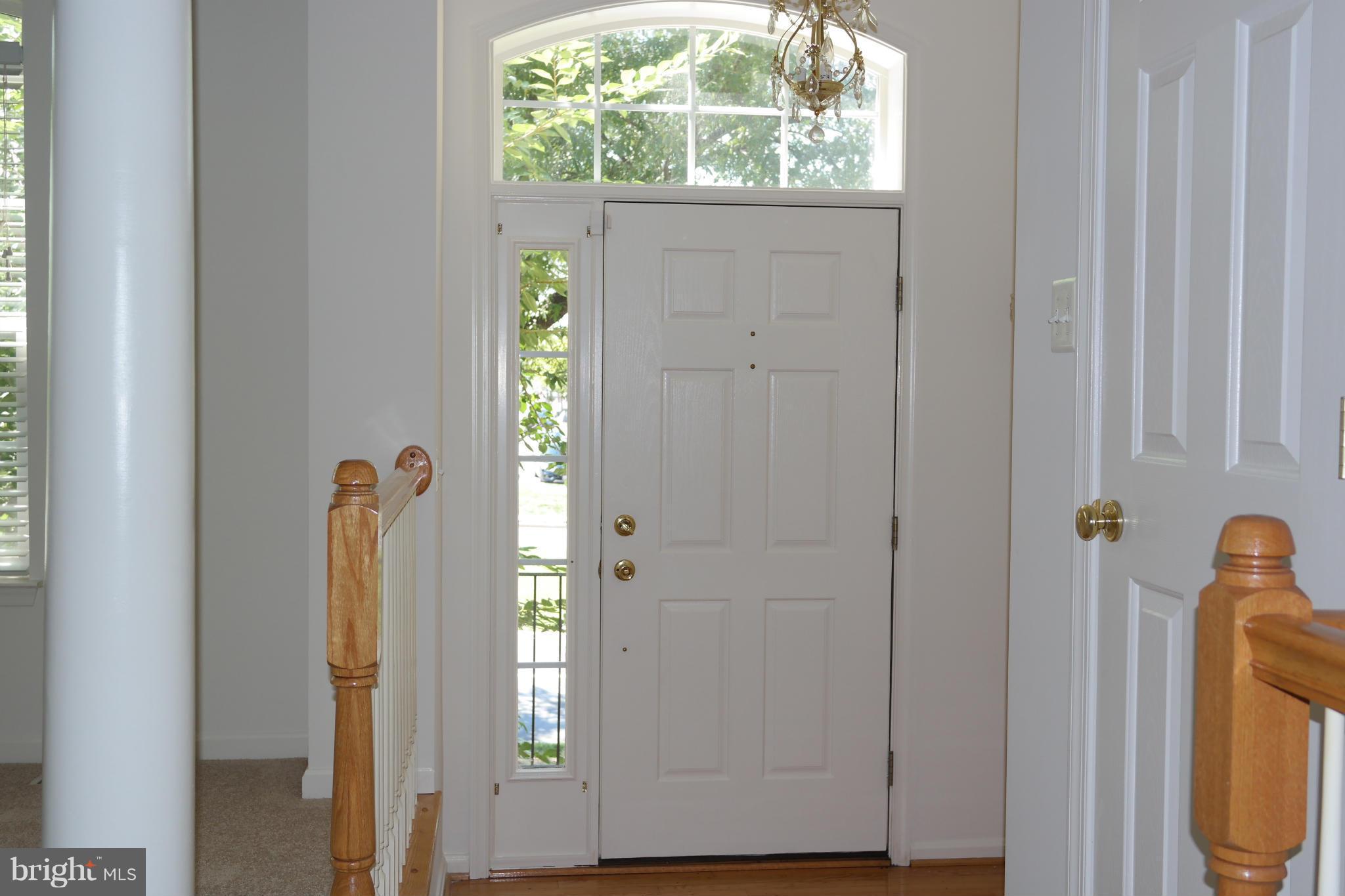 13013 Middlebrook Road Germantown, MD 20874 - Photo 3 of 28 Interior (General)