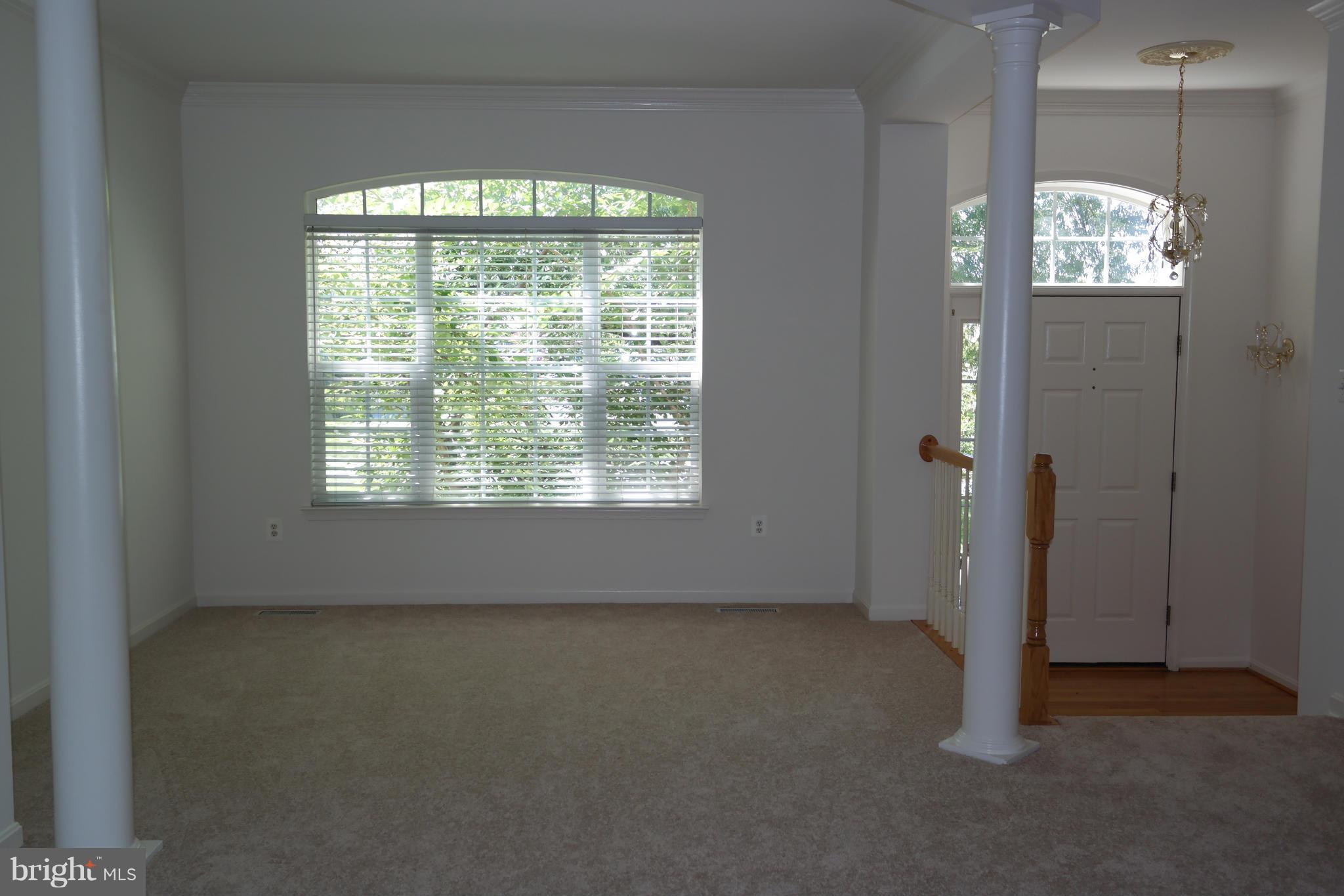 13013 Middlebrook Road Germantown, MD 20874 - Photo 4 of 28 Family Room