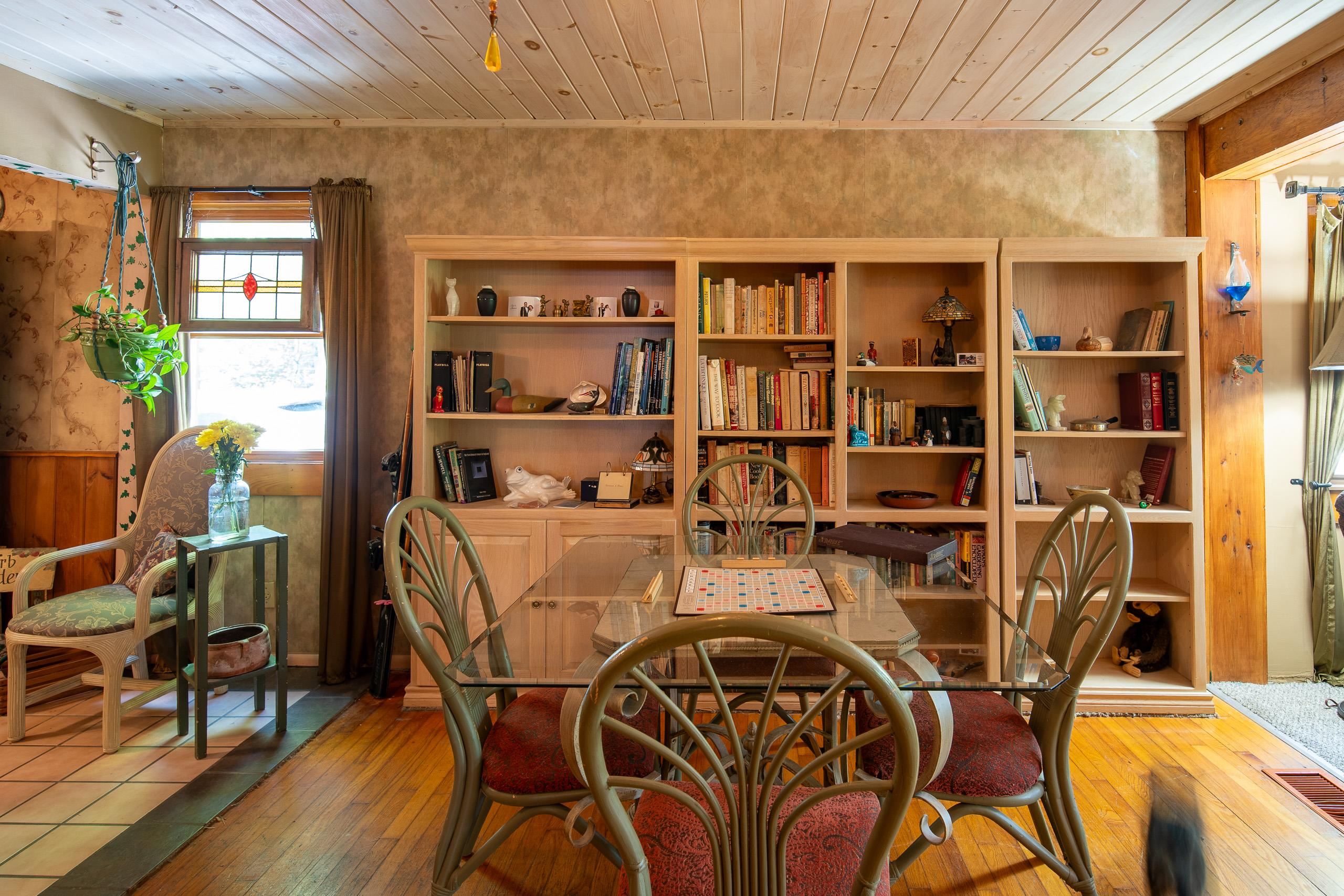 4297 Highway 4 Mendon, VT 05701 - Photo 18 of 37