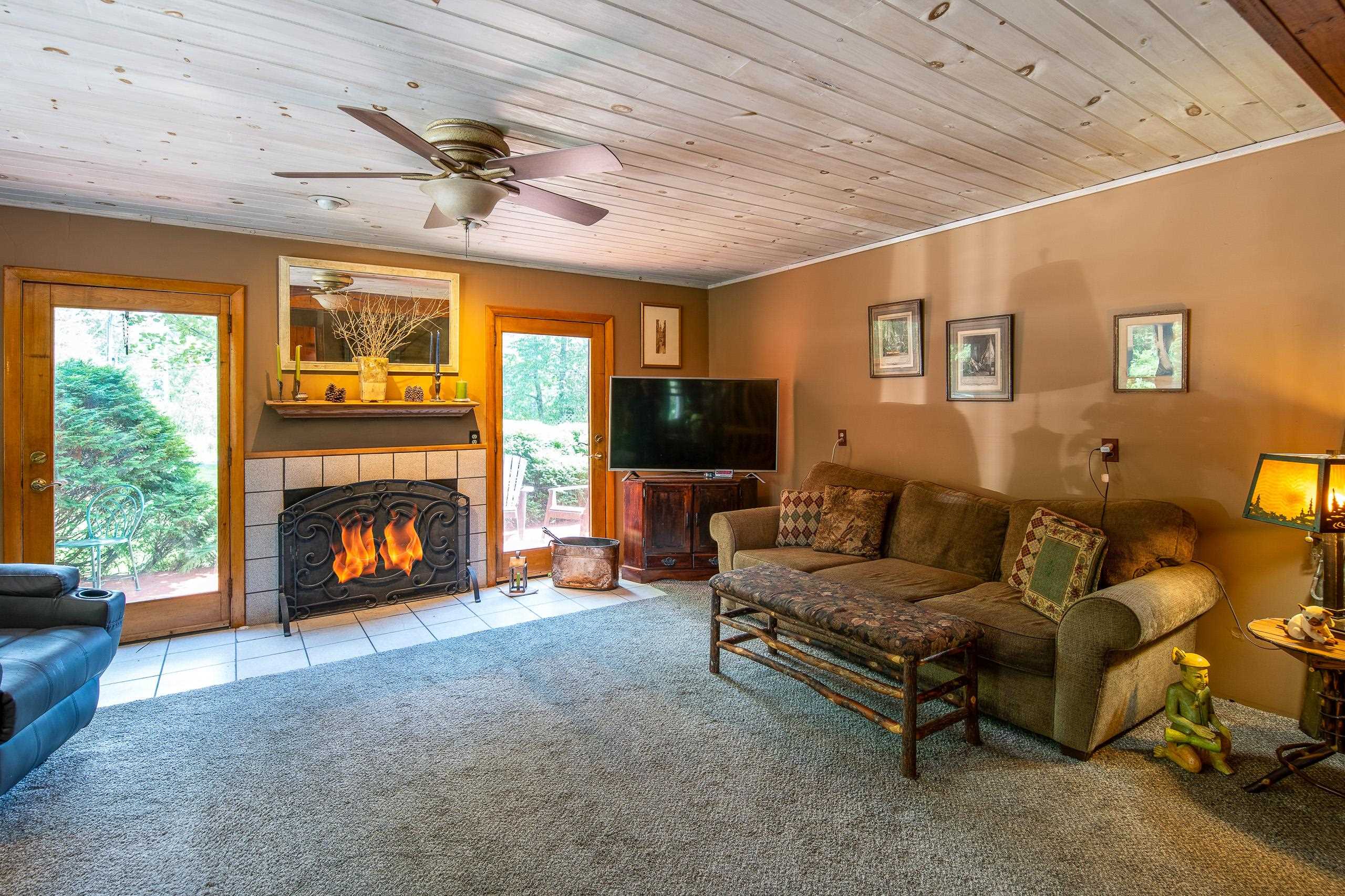 4297 Highway 4 Mendon, VT 05701 - Photo 20 of 37