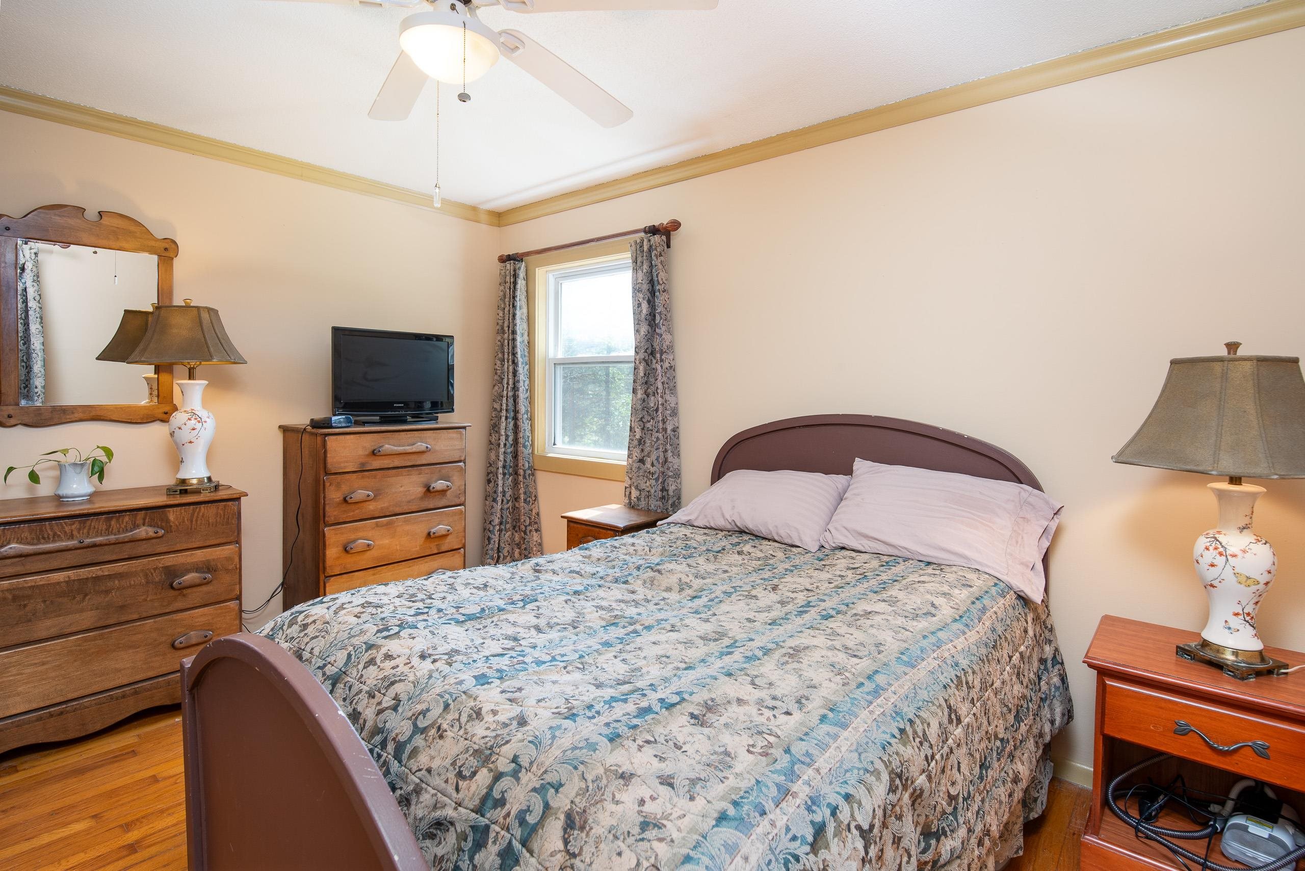 4297 Highway 4 Mendon, VT 05701 - Photo 28 of 37