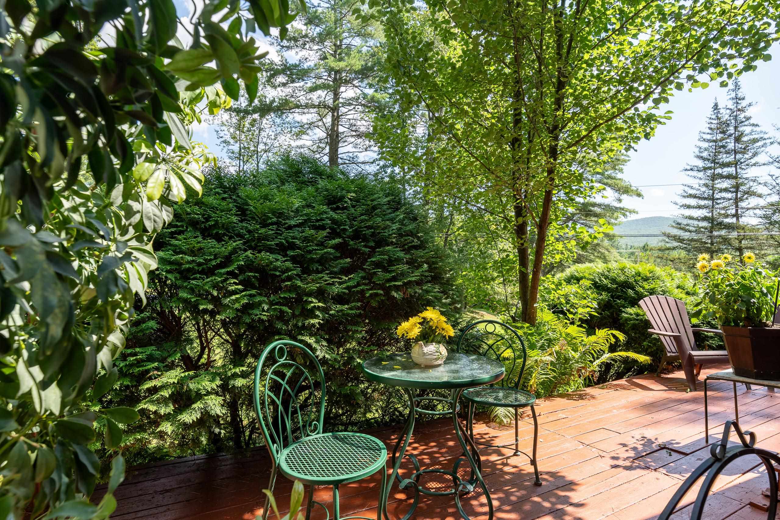 4297 Highway 4 Mendon, VT 05701 - Photo 5 of 37