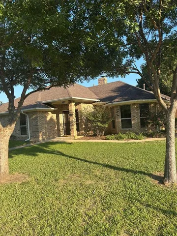 $299,000 | 503 North 2nd Street, Krum, TX 76249