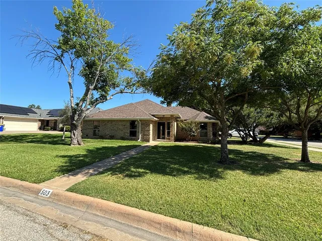 $299,000 | 503 North 2nd Street, Krum, TX 76249