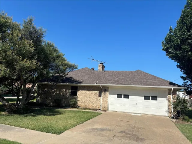 $299,000 | 503 North 2nd Street, Krum, TX 76249