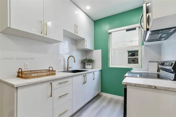 $2,600 | 1852 Southwest 22nd Terrace, Unit 2, Miami, FL 33145