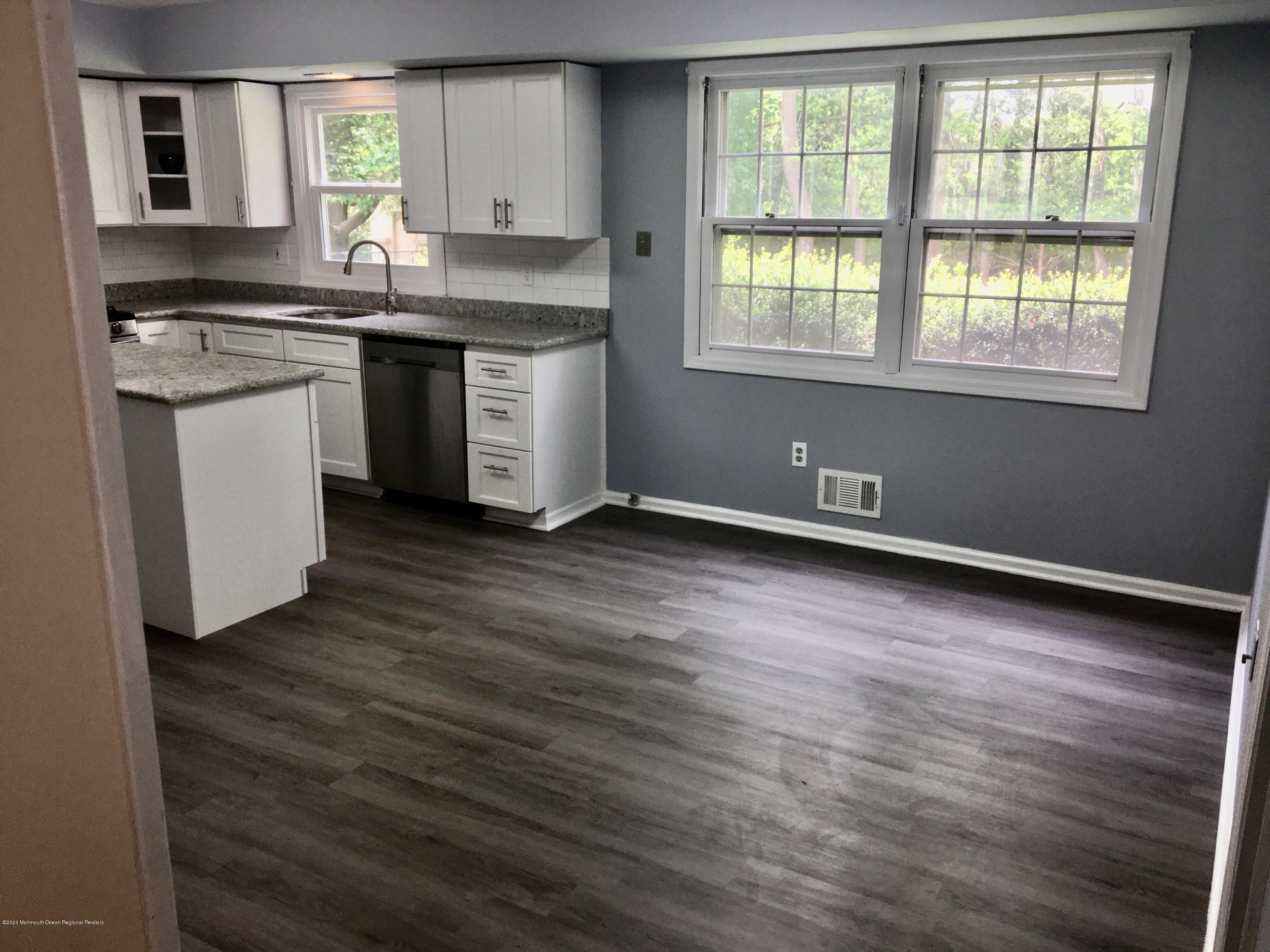 7 Boston Post Road East Brunswick, NJ 08816 - Photo 13 of 24 IMG_2510