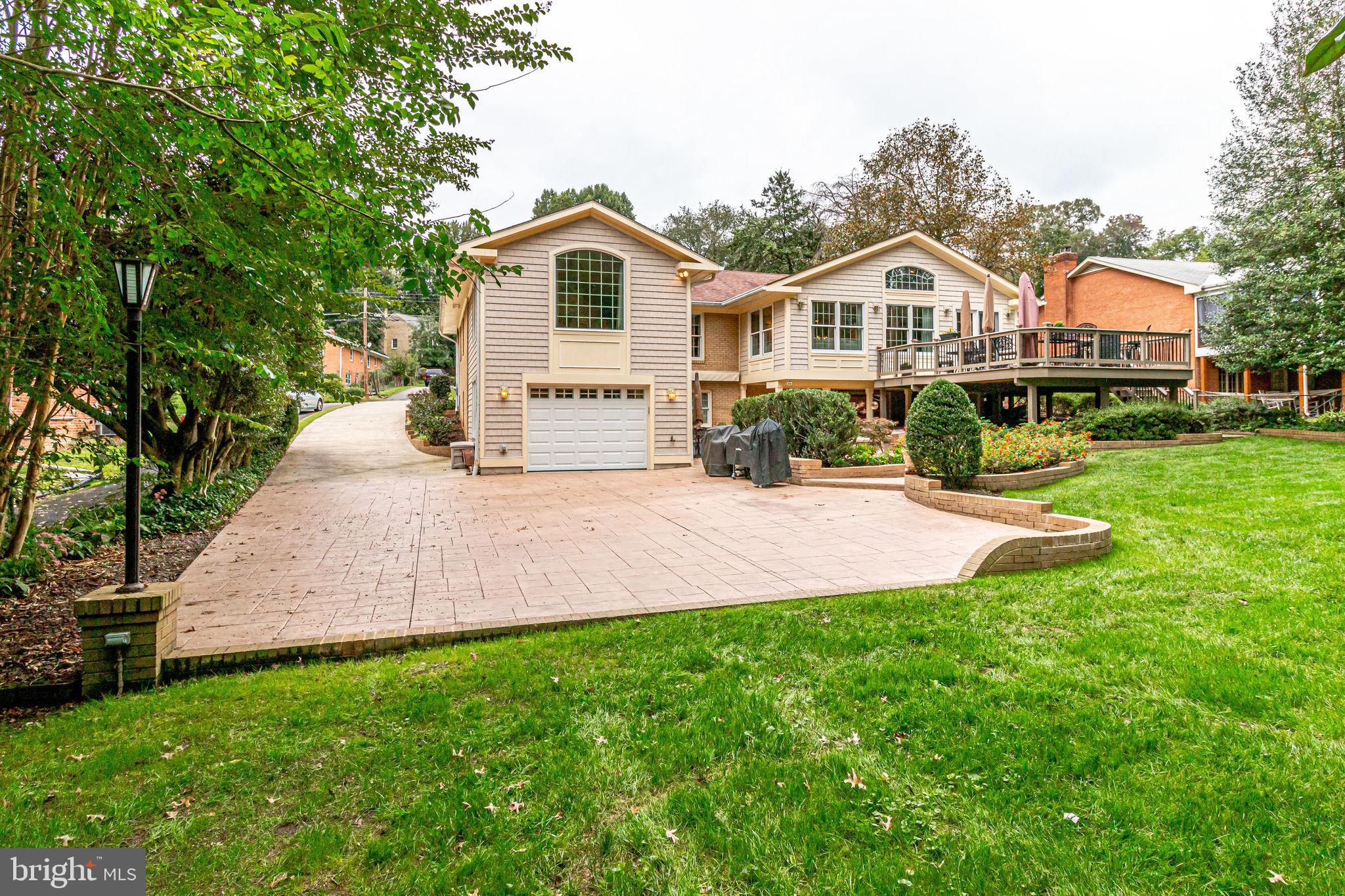 7323 Churchill Road McLean, VA 22101 - Photo 3 of 47 Back yard