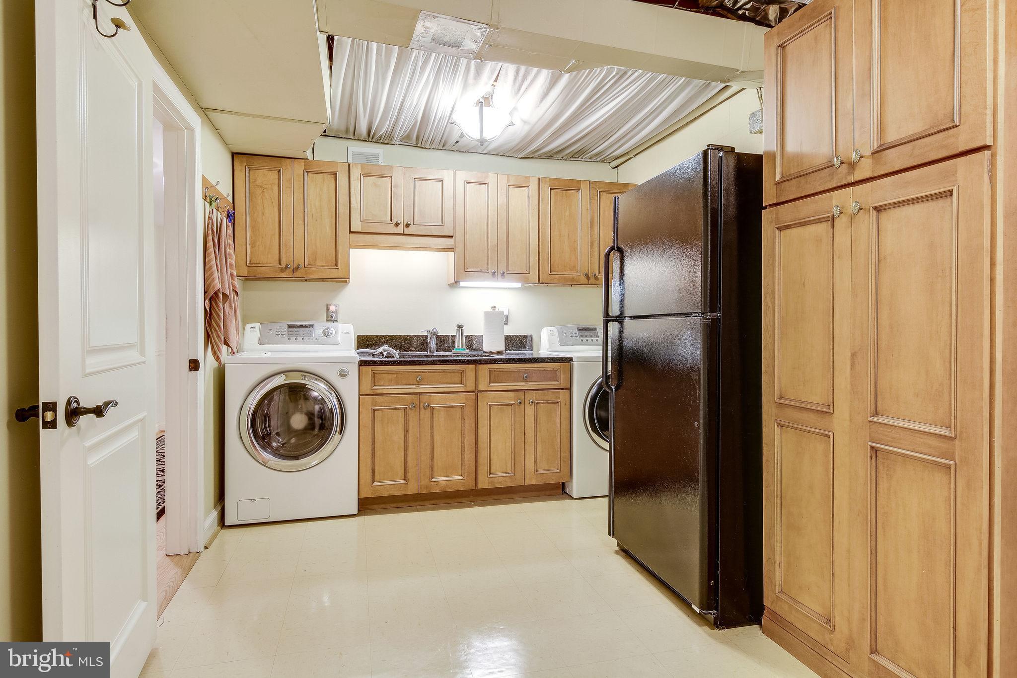 7323 Churchill Road McLean, VA 22101 - Photo 35 of 47 Laundry Room